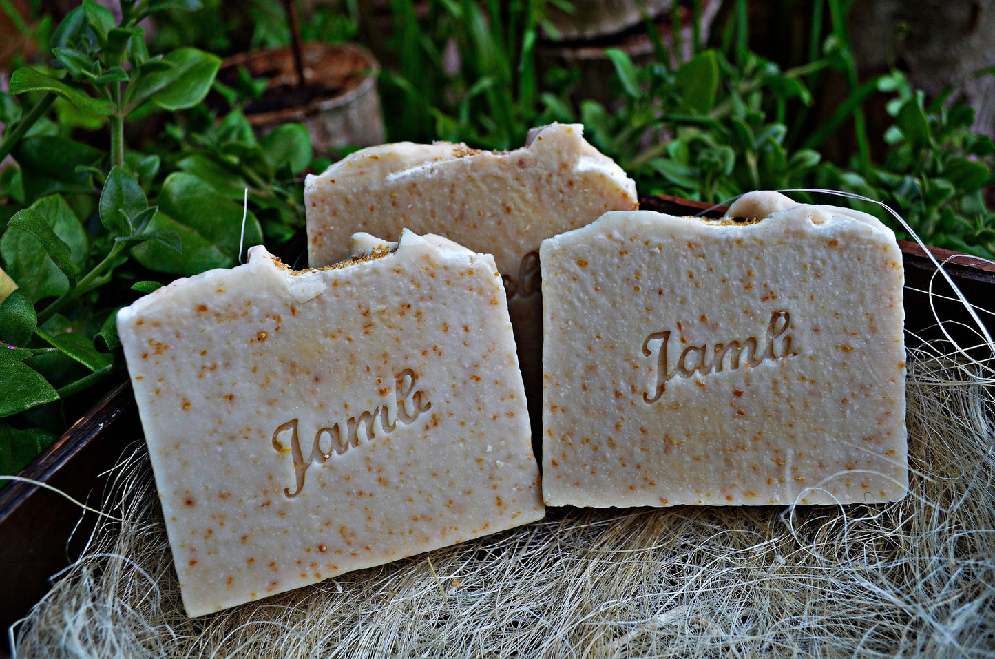 Oatmeal and Honey Soap - artisan soap, natural soap, ideal for sensitive skin and babies, very emollient and nourishing, slightly exfoliating.