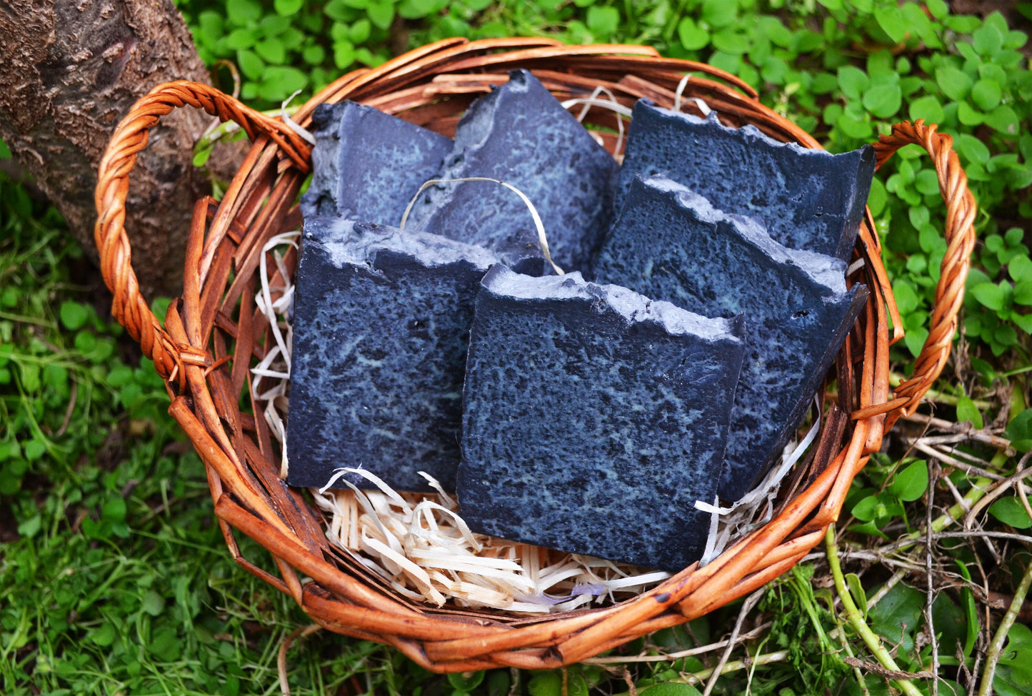 Activated Carbon Soap - natural soap, artisan soap, exfoliating and astringent, removes impurities, actiacne treatment, peeling effect