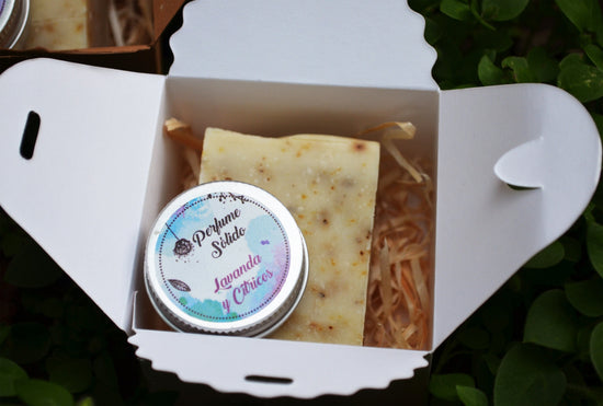 Lot Pack Savon Naturel + Parfum Solide en boîte kraft, cadeaux personnalisés, détails pour événements, mariage, communion, baptême, etc.